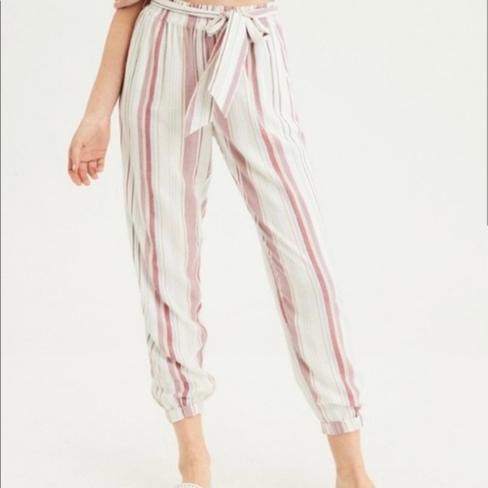 American Eagle Joggers
